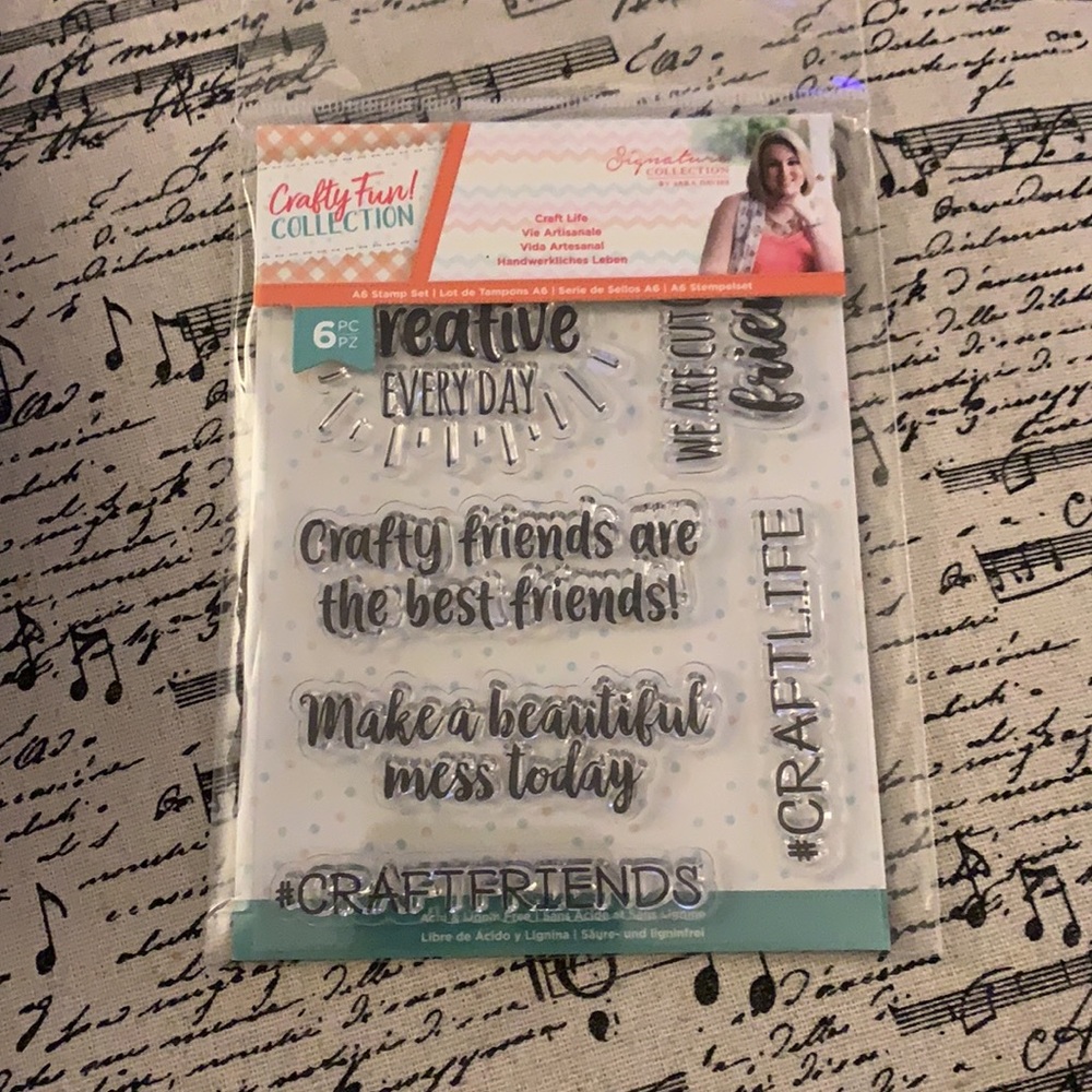 NWT 6 Piece Stamp Set. Fun for card making and crafts!